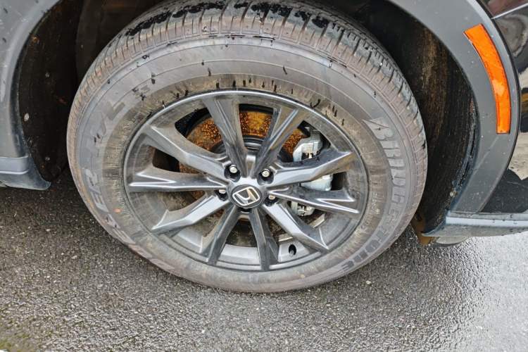 Used Honda CR-V 2026 Global 30th Anniversary Model 240TURBO Two-Wheel-Drive Fashion 7-Seater Edition Right Front Wheel Hub