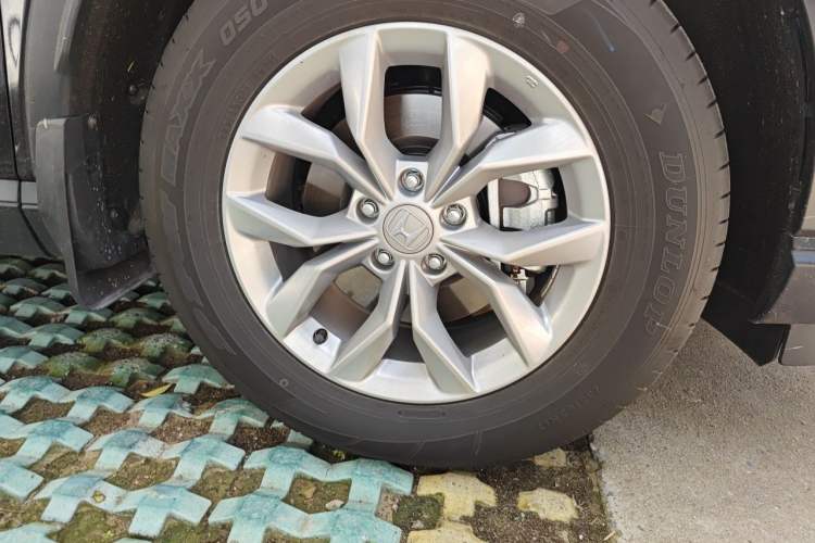 Used Honda CR-V 2026 Model—Global 30-Year Glory Edition 240TURBO Two-Wheel-Drive Dynamic Version Right Front Wheel Hub