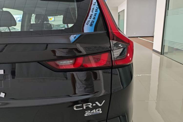 Used Honda CR-V 2026 Model—Global 30-Year Glory Edition 240TURBO Two-Wheel-Drive Dynamic Version Right Rear Taillight
