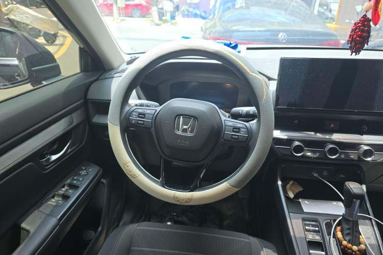 Used Honda CR-V 2026 Model—Global 30-Year Glory Edition 240TURBO Two-Wheel-Drive Dynamic Version Steering Wheel