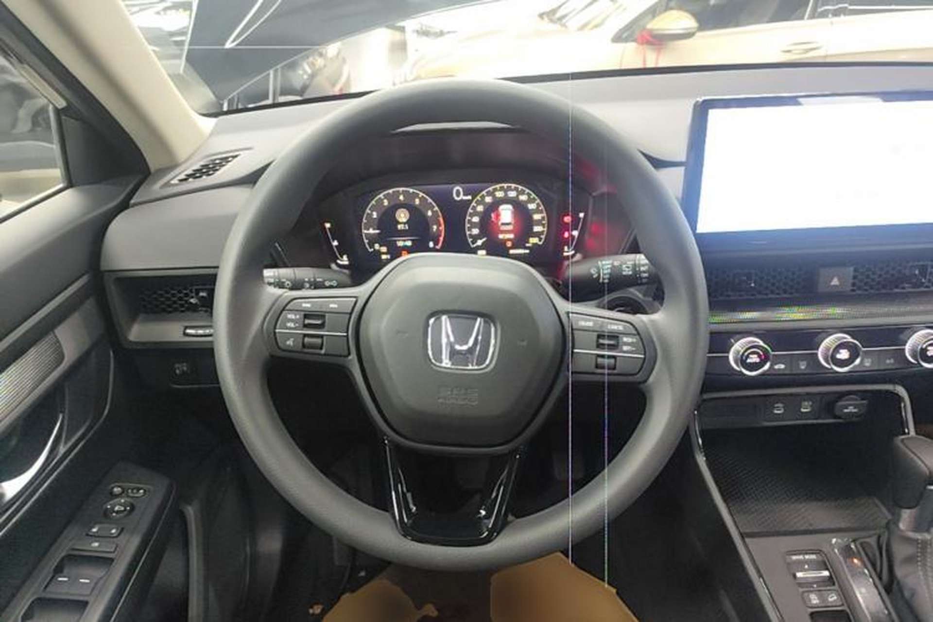 Used Honda CR-V 2026 Model—Global 30-Year Glory Edition 240TURBO Two-Wheel-Drive Dynamic Version Steering Wheel
