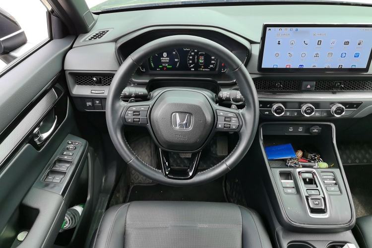 Used Honda CR-V 2026 Model—Global 30-Year Glory Edition 2.0L e:HEV Two-Wheel-Drive Smart Comfort Version Steering Wheel