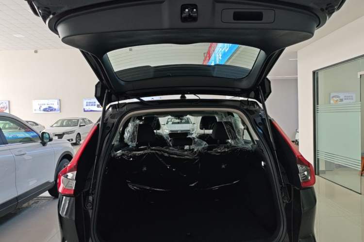 Used Honda CR-V 2026 Model—Global 30-Year Glory Edition 240TURBO Two-Wheel-Drive Dynamic Version Trunk