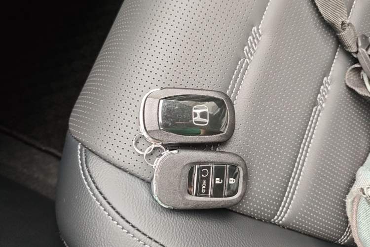 Used Honda CR-V 2026 Global 30th Anniversary Model 240TURBO Two-Wheel-Drive Fashion 5-Seater Edition Vehicle Key