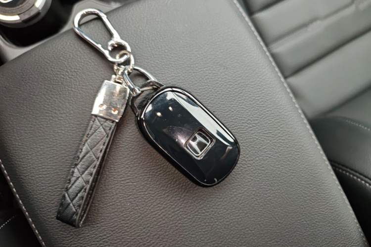 Used Honda CR-V 2026 Global 30th Anniversary Model 240TURBO Two-Wheel-Drive Fashion 7-Seater Edition Vehicle Key