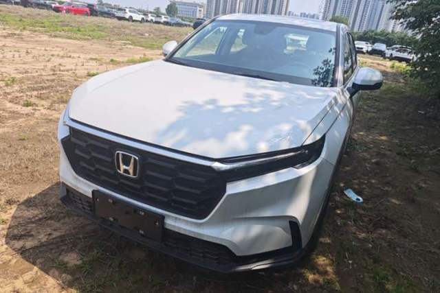Used Honda CR-V 2026 Model—Global 30-Year Glory Edition 240TURBO Two-Wheel-Drive Dynamic Version