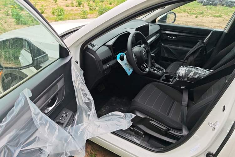 Used Honda CR-V 2026 Model—Global 30-Year Glory Edition 240TURBO Two-Wheel-Drive Dynamic Version Driver Seat
