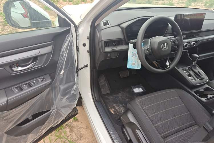 Used Honda CR-V 2026 Model—Global 30-Year Glory Edition 240TURBO Two-Wheel-Drive Dynamic Version Driver Seat