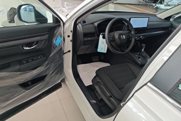 Used Honda CR-V 2026 Model—Global 30-Year Glory Edition 240TURBO Two-Wheel-Drive Dynamic Version Driver Seat