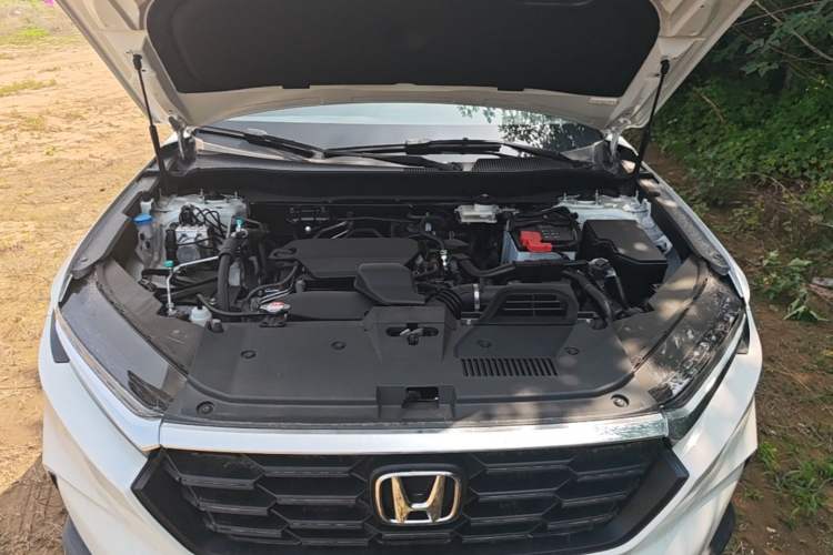 Used Honda CR-V 2026 Model—Global 30-Year Glory Edition 240TURBO Two-Wheel-Drive Dynamic Version Engine Bay