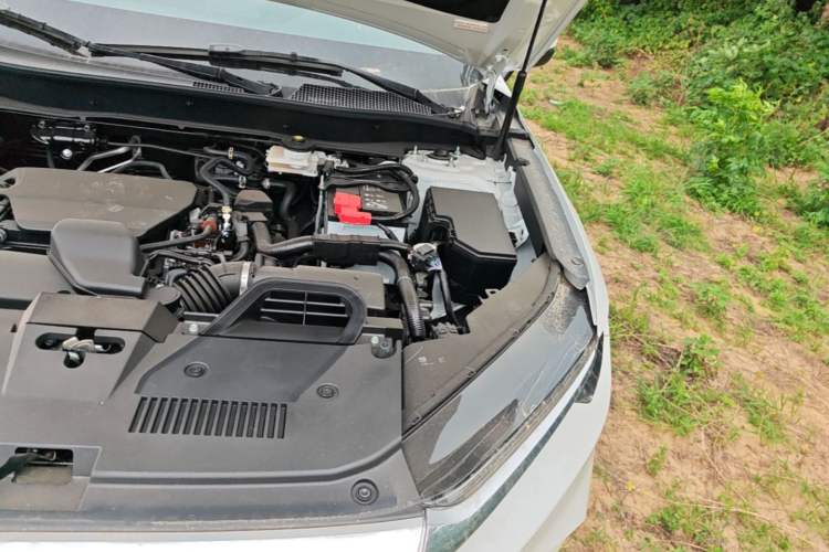 Used Honda CR-V 2026 Model—Global 30-Year Glory Edition 240TURBO Two-Wheel-Drive Dynamic Version Engine Bay Left