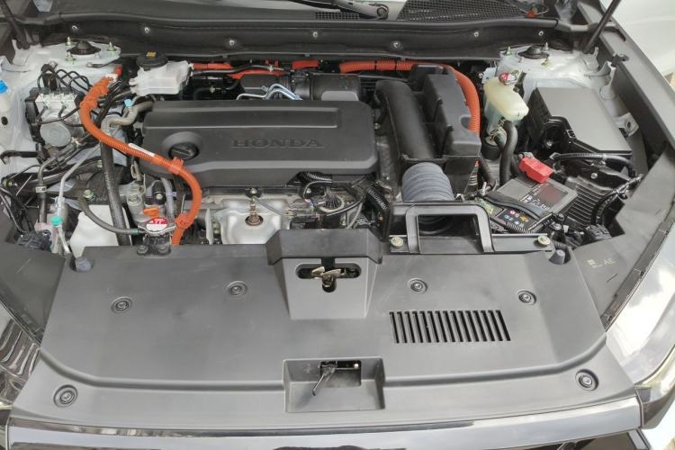Used Honda CR-V 2026 Model—Global 30-Year Glory Edition 2.0L e:HEV Two-Wheel-Drive Smart Enjoyment Version Engine Bay