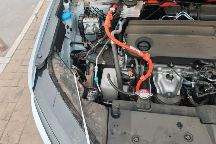 Used Honda CR-V 2026 Model—Global 30-Year Glory Edition 2.0L e:HEV Two-Wheel-Drive Smart Enjoyment Version Engine Bay Right