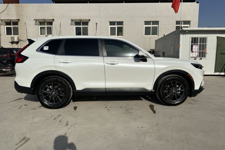Used Honda CR-V 2026 Model—Global 30-Year Glory Edition 240TURBO Two-Wheel-Drive Smart Leading Version Exterior 3