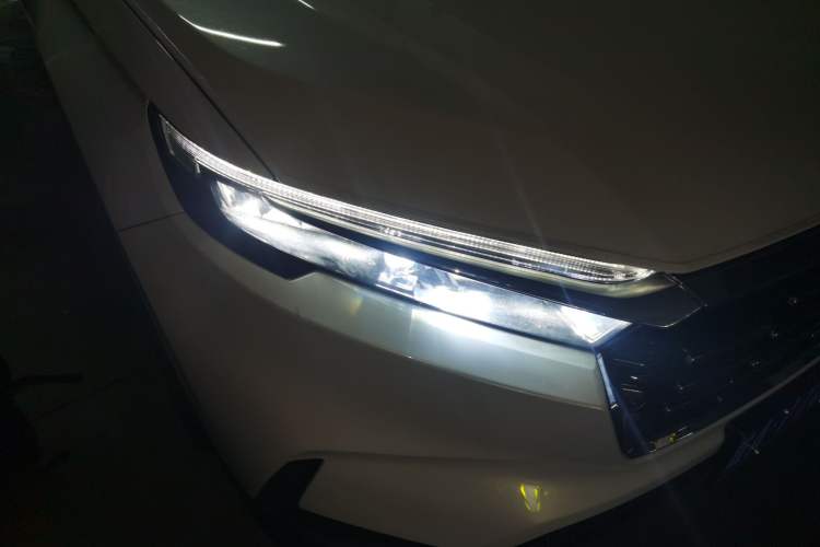 Used Honda CR-V 2026 Global 30th Anniversary Model 240TURBO Two-Wheel-Drive Fashion 5-Seater Edition Exterior 6