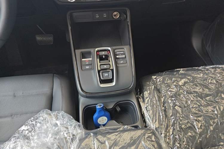 Used Honda CR-V 2026 Model—Global 30-Year Glory Edition 2.0L e:HEV Two-Wheel-Drive Smart Comfort Version Gear Lever