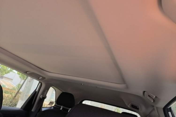 Used Honda CR-V 2026 Model—Global 30-Year Glory Edition 240TURBO Two-Wheel-Drive Dynamic Version Headliner