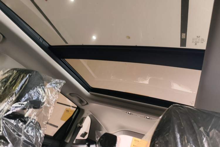 Used Honda CR-V 2026 Global 30th Anniversary Model 240TURBO Two-Wheel-Drive Fashion 5-Seater Edition Headliner
