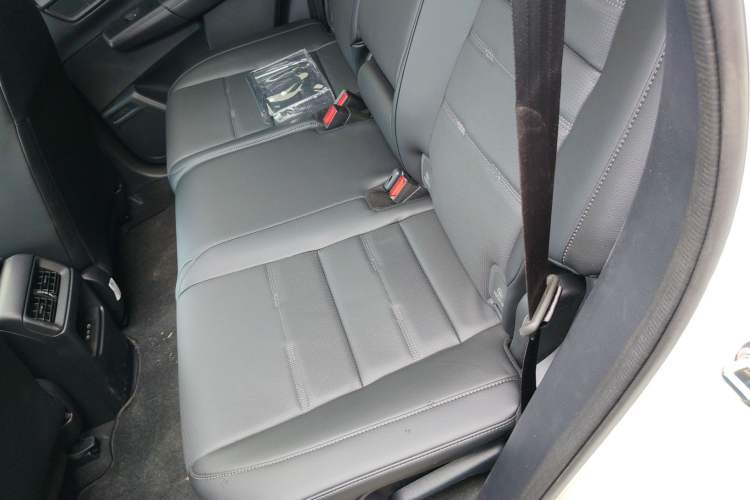 Used Honda CR-V 2026 Global 30th Anniversary Model 240TURBO Two-Wheel-Drive Fashion 5-Seater Edition Interior 4