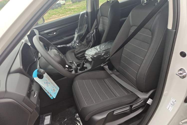 Used Honda CR-V 2026 Model—Global 30-Year Glory Edition 240TURBO Two-Wheel-Drive Dynamic Version Left Front Seat