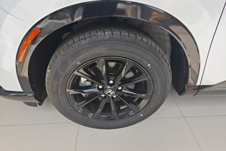 Used Honda CR-V 2026 Model—Global 30-Year Glory Edition 2.0L e:HEV Two-Wheel-Drive Smart Comfort Version Left Front Wheel Hub