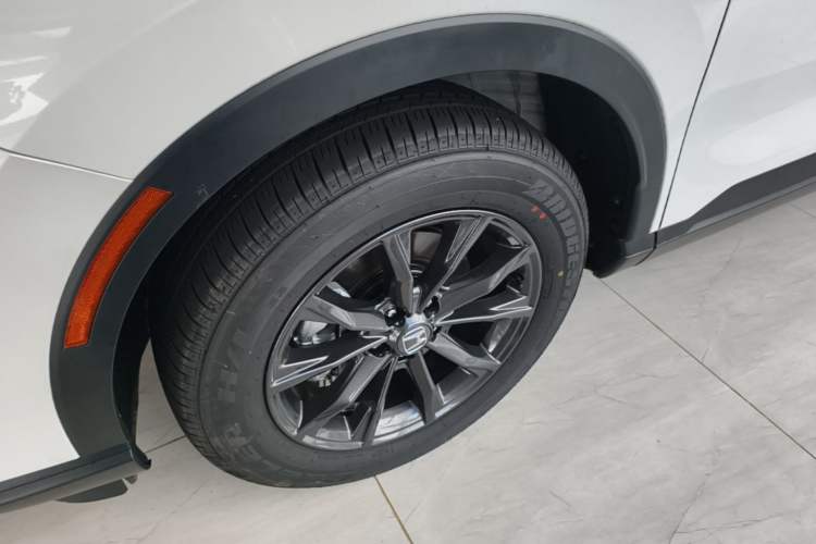 Used Honda CR-V 2026 Global 30th Anniversary Model 240TURBO Two-Wheel-Drive Fashion 5-Seater Edition Left Front Wheel Hub