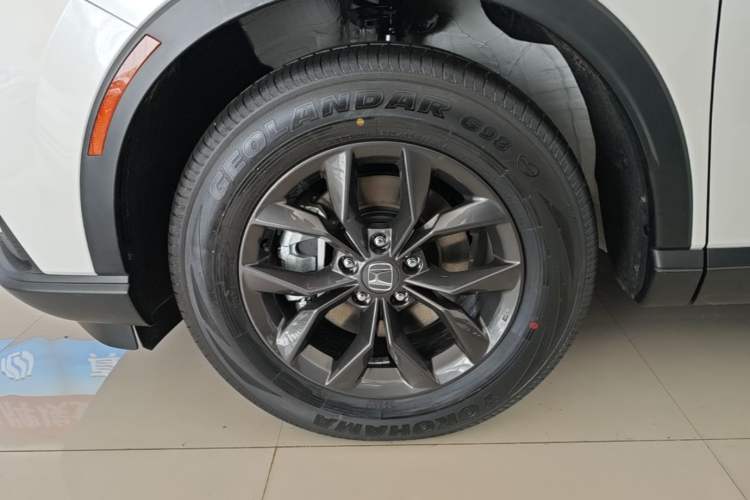 Used Honda CR-V 2026 Model—Global 30-Year Glory Edition 240TURBO Two-Wheel-Drive Dynamic Version Left Front Wheel Hub