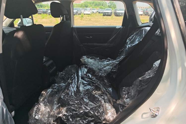 Used Honda CR-V 2026 Model—Global 30-Year Glory Edition 240TURBO Two-Wheel-Drive Dynamic Version Left Rear Seat