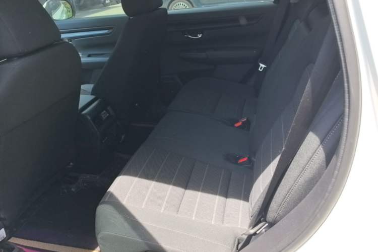 Used Honda CR-V 2026 Model—Global 30-Year Glory Edition 240TURBO Two-Wheel-Drive Dynamic Version Left Rear Seat