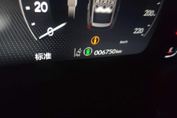 Used Honda CR-V 2026 Global 30th Anniversary Model 240TURBO Two-Wheel-Drive Fashion 5-Seater Edition Odometer Close Up