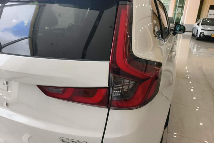 Used Honda CR-V 2026 Global 30th Anniversary Model 240TURBO Two-Wheel-Drive Fashion 5-Seater Edition Right Rear Taillight