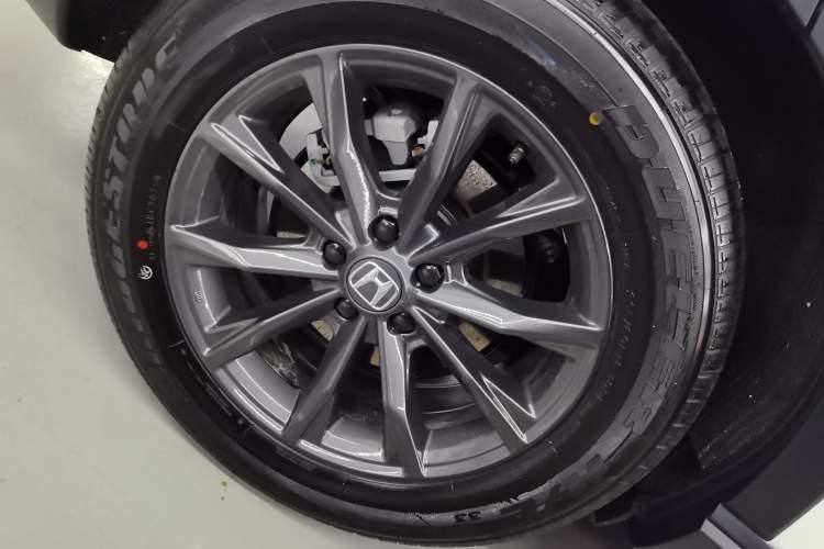 Used Honda CR-V 2026 Global 30th Anniversary Model 240TURBO Two-Wheel-Drive Fashion 5-Seater Edition Right Rear Wheel Hub