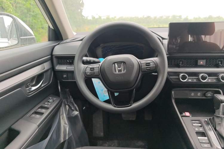 Used Honda CR-V 2026 Model—Global 30-Year Glory Edition 240TURBO Two-Wheel-Drive Dynamic Version Steering Wheel