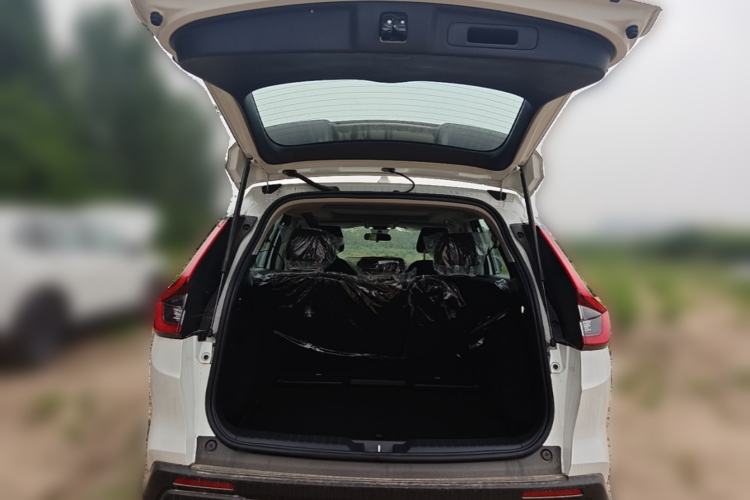 Used Honda CR-V 2026 Model—Global 30-Year Glory Edition 240TURBO Two-Wheel-Drive Dynamic Version Trunk