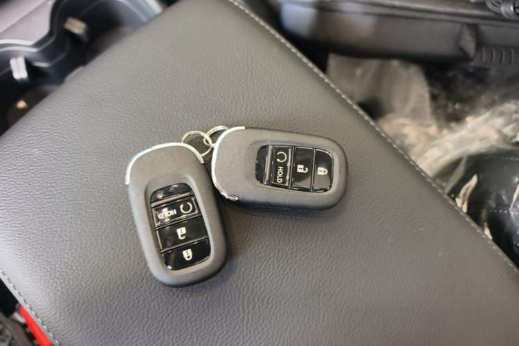 Used Honda CR-V 2026 Global 30th Anniversary Model 240TURBO Two-Wheel-Drive Fashion 5-Seater Edition Vehicle Key
