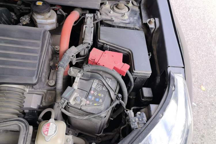 Used Honda CR-V New Energy 2021 Rui Hybrid e+ 2.0L Zhiya Edition Engine Bay Left