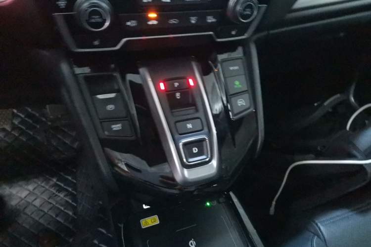 Used Honda CR-V New Energy 2021 Rui Hybrid e+ 2.0L Zhiya Edition Gear Lever