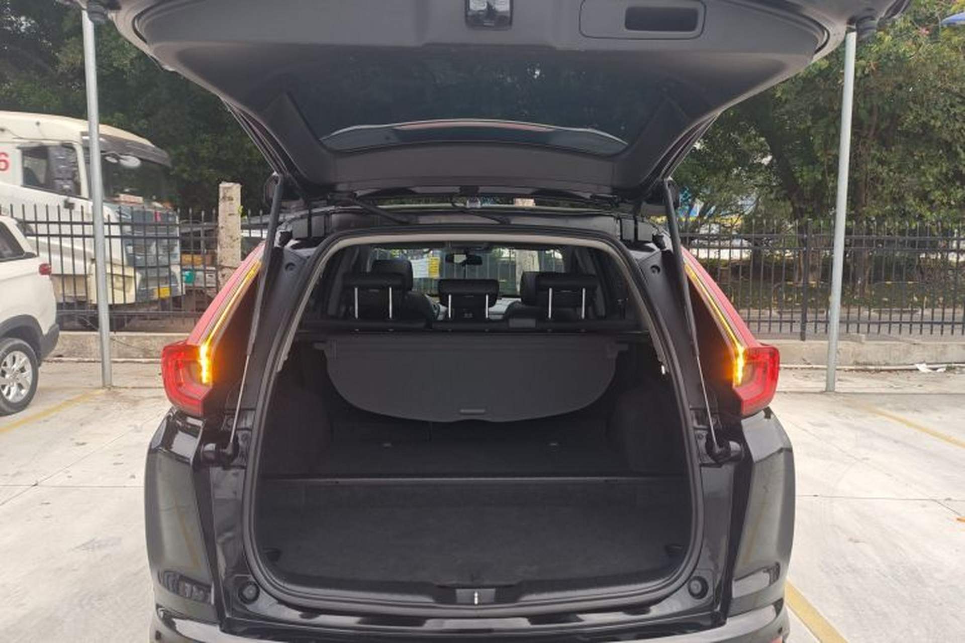 Used Honda CR-V New Energy 2021 Rui·Hybrid e+ 2.0L Intelligent Edition Trunk