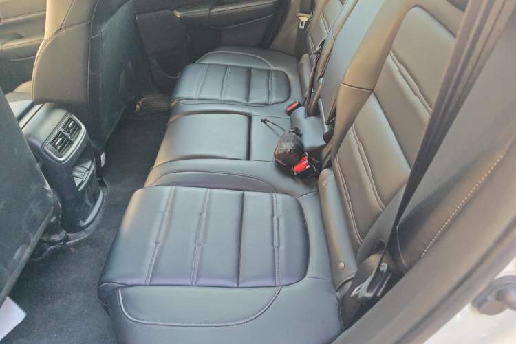Used Honda CR-V New Energy 2021 Rui·Hybrid e+ 2.0L Intelligent Edition Left Rear Seat