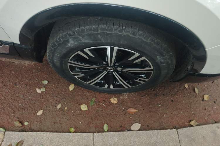 Used Honda CR-V New Energy 2021 Rui Hybrid e+ 2.0L Zhiya Edition Right Front Wheel Hub