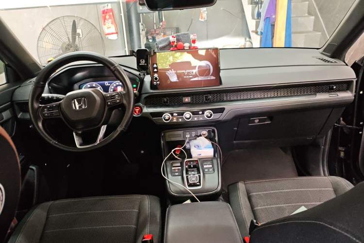 Used Honda CR-V New Energy 2023 2.0L ePHEV Flagship Edition Center Console