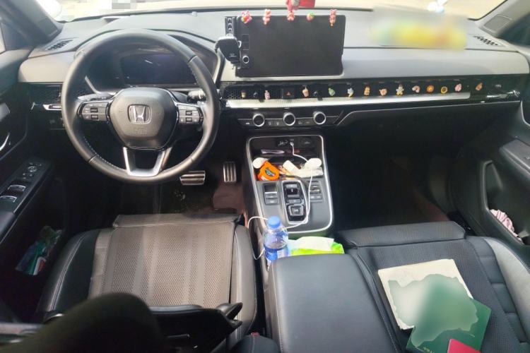 Used Honda CR-V New Energy 2023 2.0L ePHEV Luxury Edition Center Console