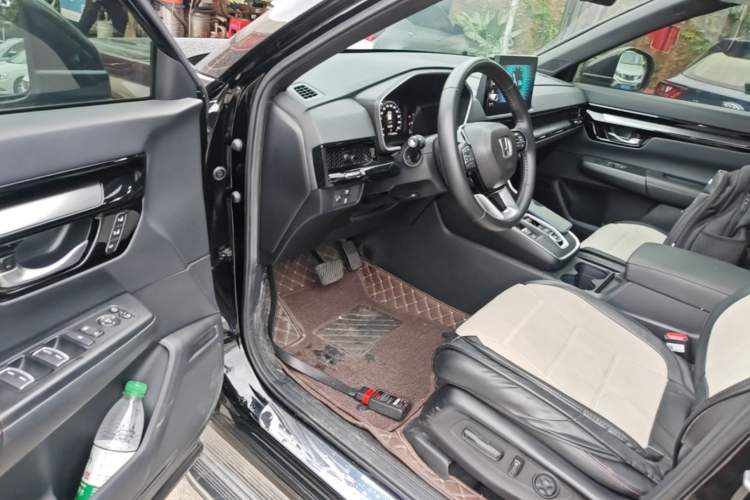 Used Honda CR-V New Energy 2023 2.0L ePHEV Luxury Edition Driver Seat