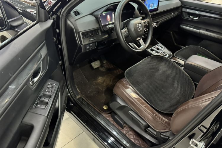 Used Honda CR-V New Energy 2023 2.0L ePHEV Flagship Edition Interior 4