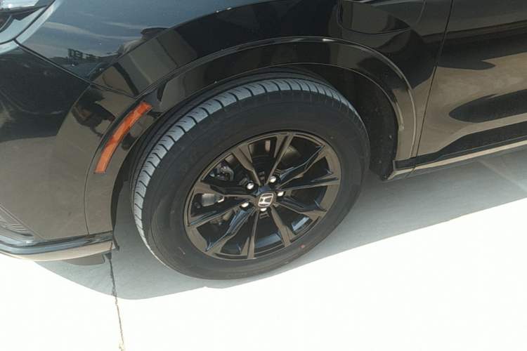 Used Honda CR-V New Energy 2023 2.0L ePHEV Luxury Edition Left Front Wheel Hub