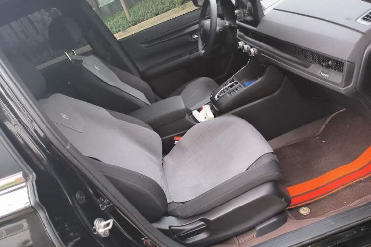 Used Honda CR-V New Energy 2023 2.0L ePHEV Flagship Edition Right Front Seat