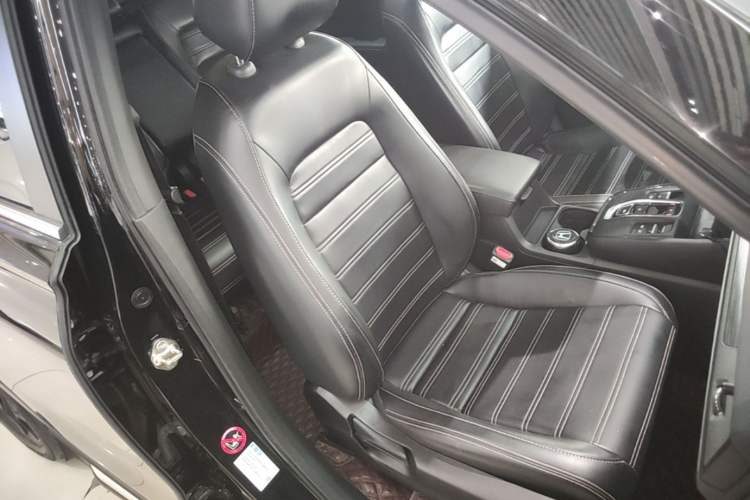 Used Honda CR-V New Energy 2023 2.0L ePHEV Flagship Edition Right Front Seat