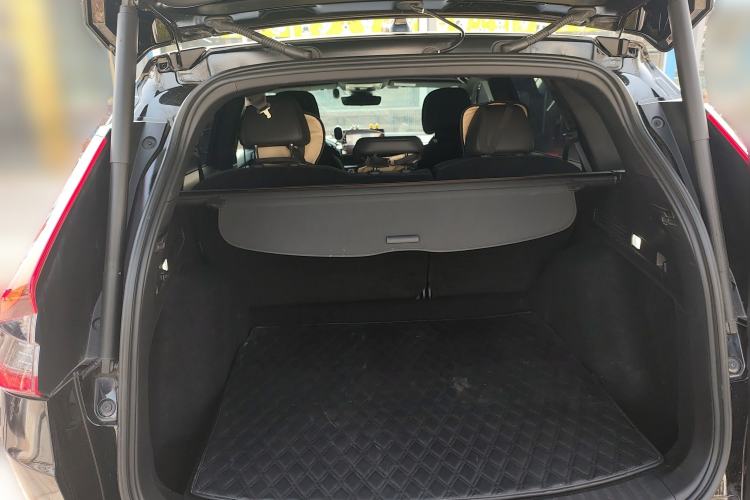 Used Honda CR-V New Energy 2023 2.0L ePHEV Luxury Edition Trunk
