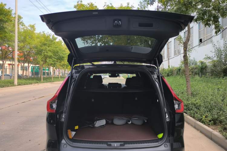 Used Honda CR-V New Energy 2023 2.0L ePHEV Flagship Edition Trunk