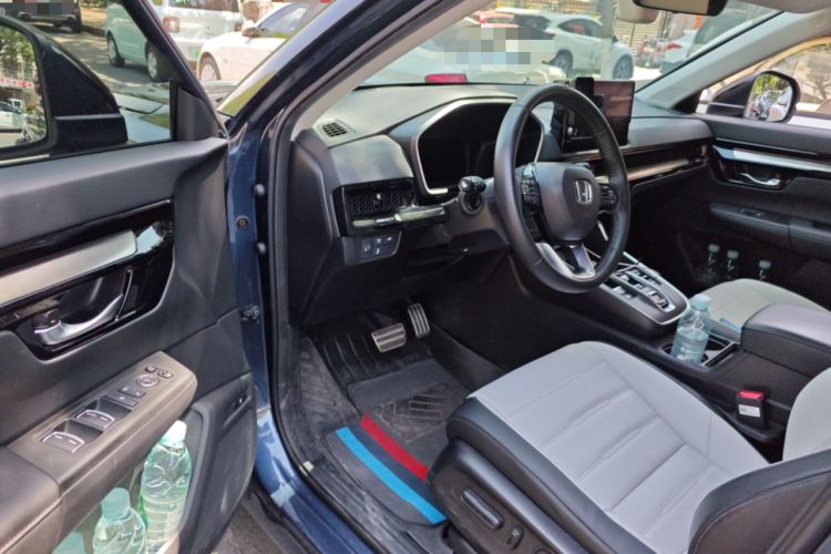 Used Honda CR-V New Energy 2023 2.0L ePHEV Luxury Edition Driver Seat